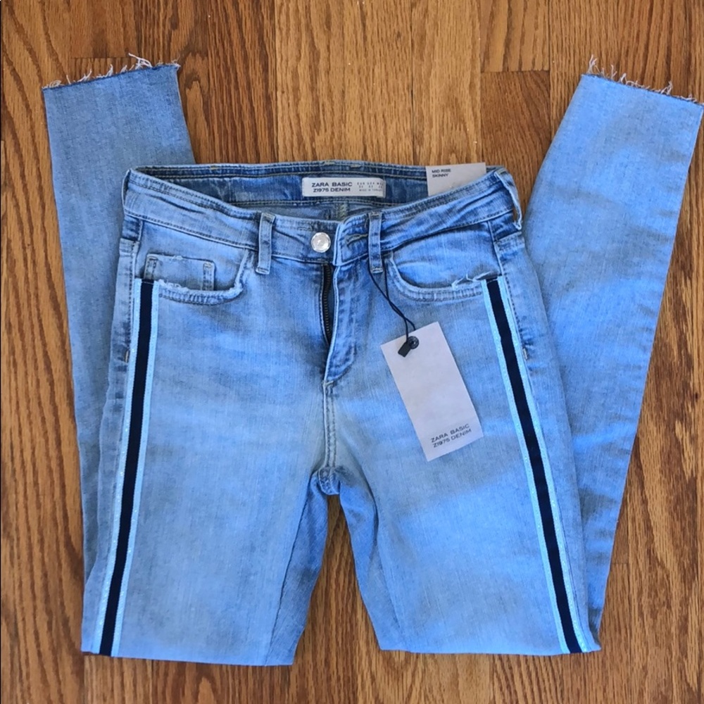 NWT Zara Midrise Skinny Jeans
